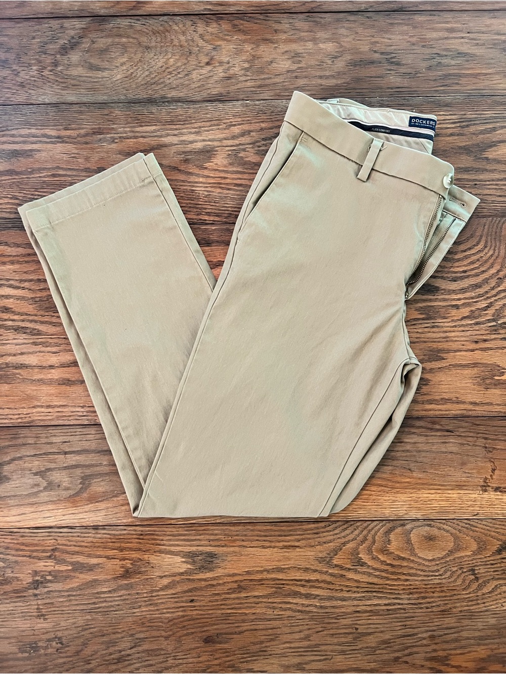 Dockers Men's Khaki Smart 360° Stretch Flat-Front Pants
